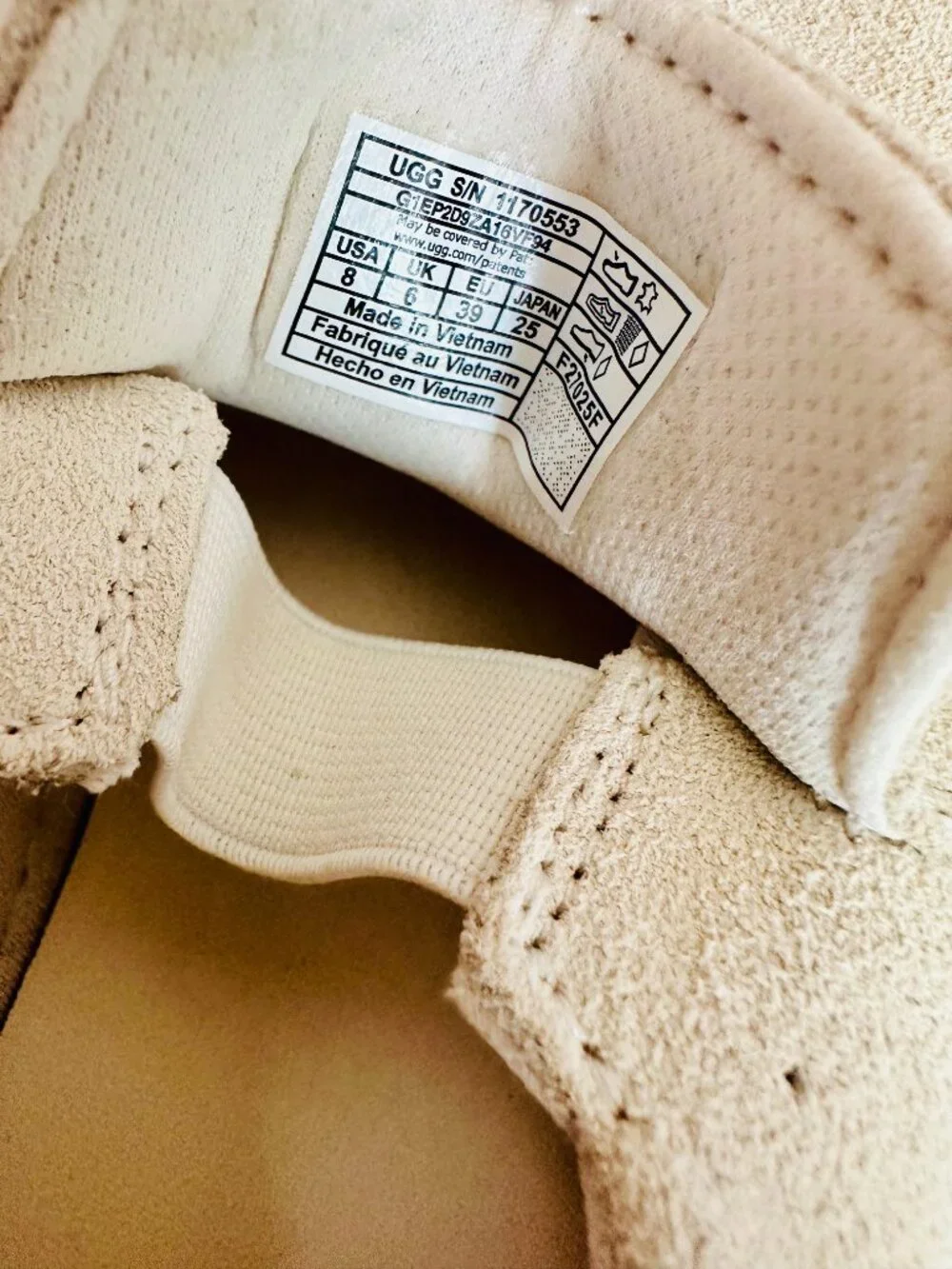 NEW UGG JASMINE ZILO OFF WHITE SUEDE PLATFORM ESPADRILLE SLIP-ON SHOES SIZE 8